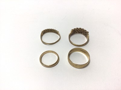 Lot 49 - Group of four 9ct gold rings