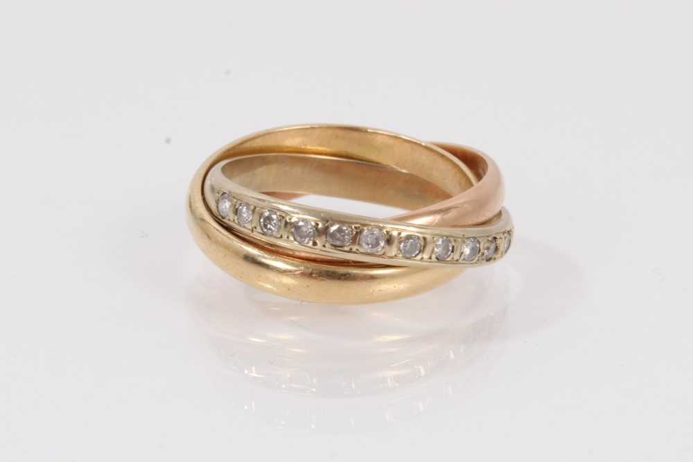 Lot 547 - 18ct three-colour gold ‘Russian wedding ring’