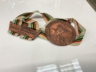 Lot 553 - A 1936 Olympic Games commemorative medal, dated 1983