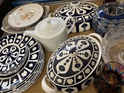 Lot 228 - Collection of ceramics, glass and sundries