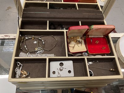 Lot 902 - Pair of Gucci cufflinks with box, costume jewellery and sundry items.