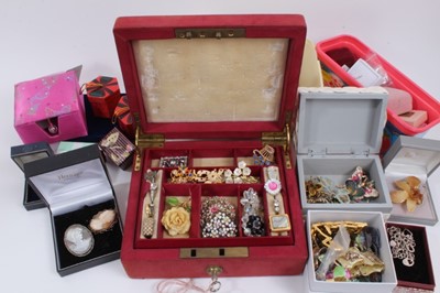 Lot 895 - Group of vintage costume jewellery including collection of cameo brooches, silver and enamel butterfly brooch, simulated pearl necklaces, other beads, earrings etc