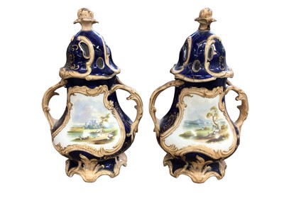 Lot 61 - A pair of Samuel Alcock pot pourri vases and covers
