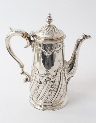 Lot 216 - William IV silver coffee pot