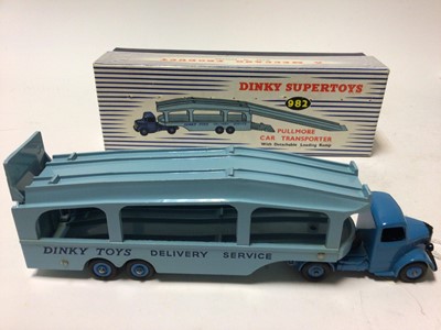 Lot 1 - Dinky Supertoy Pullmore Car Transporter with detachable loading ramp No 982 in original box