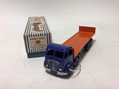 Lot 4 - Dinky Foden Flat Truck with chains No 903 in original box