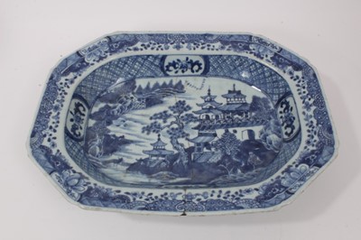 Lot 12 - Group of 18th century Chinese export porcelain