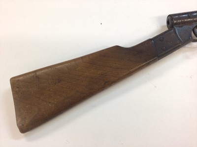 Lot 961 - Vintage Diana Model 20 air rifle