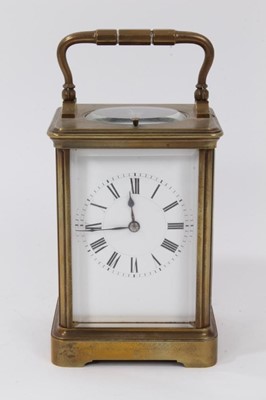Lot 657 - Early 20th century French repeating carriage clock