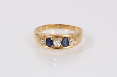 Lot 539 - Late Victorian diamond and sapphire dress ring