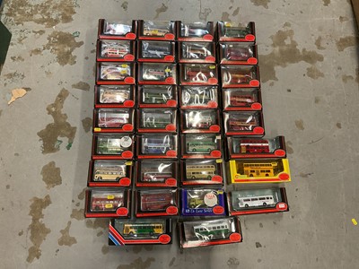 Lot 1984 - Diecast boxed selection of E.F.E. model buses (34)