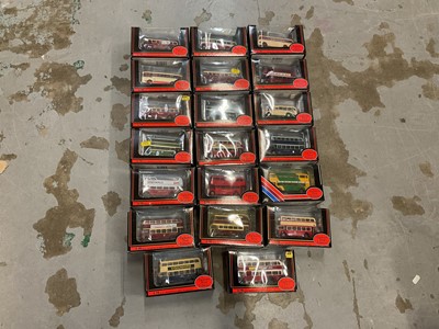 Lot 1985 - Diecast boxed selection of E.F.E. model buses (20)