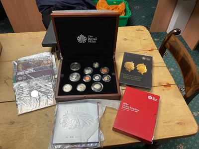 Lot 237 - G.B. - Mixed coinage & banknotes to include Royal Mint Brilliant UNC Annual coin sets 2014, 2015, Portrait Collection 2015 premium ten coin proof set 2012 & other issues etc. (Qty)