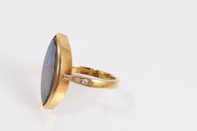 Lot 918 - 18ct gold opal doublet cocktail ring with diamond set shoulders