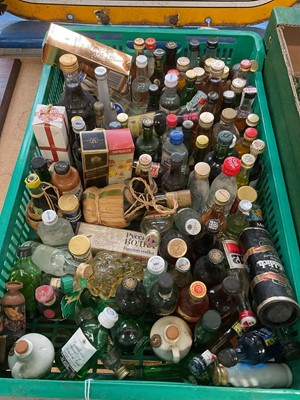 Lot 2485 - Box of alcohol miniatures and spirits, including whisky