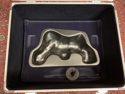 Lot 1307 - Impressive Swarovski crystal limited edition Bull numbered 8967 of 10,000, in original hard case with gloves and certificate