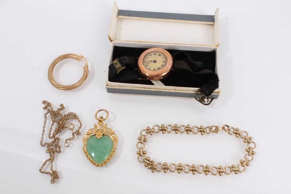 Lot 1004 - Vintage 9ct rose gold cased wristwatch and other gold jewellery