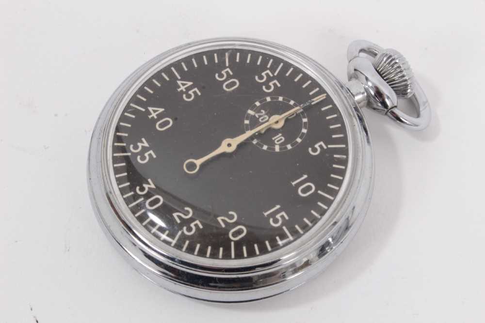 Lot 1013 1950s/60s British military issue stopwatch,