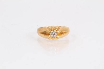 Lot 1022 - 18ct gold diamond single stone ring