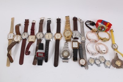 Lot 1015 - Collection of various vintage Ladies and Gentlemen's wristwatches to include Timex and Pulsar