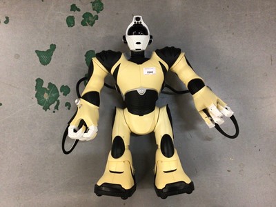 Lot 1840 - Woe-Wee Robot (no remote control)