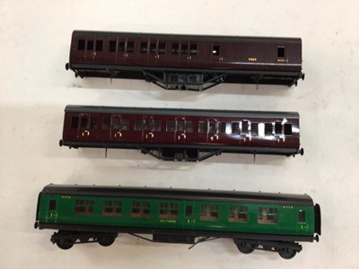 Lot 1849 - Railway OO gauge Exley carriages in original boxes (6)