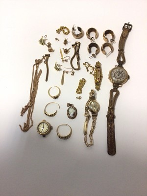 Lot 37 - Group of gold and yellow metal jewellery  to include a Victorian 9ct gold brooch, cameo pendant, three wristwatches, rings, various earrings etc