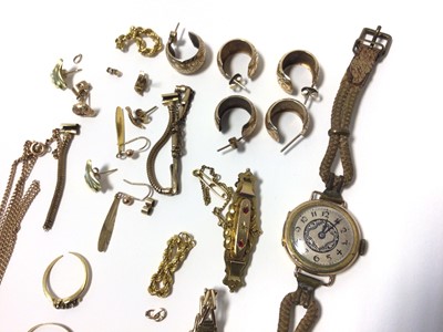 Lot 37 - Group of gold and yellow metal jewellery  to include a Victorian 9ct gold brooch, cameo pendant, three wristwatches, rings, various earrings etc