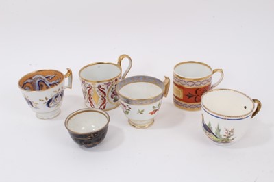 Lot 117 - Group of Continental porcelain cups