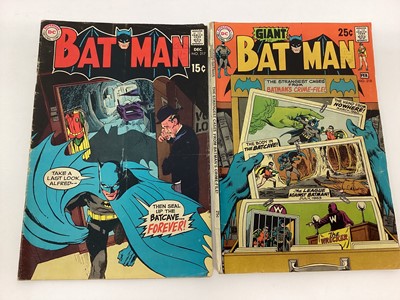 Lot 80 - Quantity of DC Comics Batman #217 #218 #219 #223 #224 together with Five Detective Comics Batman and Batgirl #384 #389 #392 #397 #413