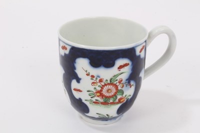 Lot 118 - A Worcester coffee cup, circa 1770, and a Worcester blue scale teacup