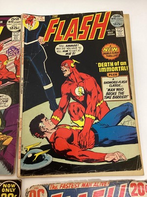 Lot 109 - Quantity of DC Comics, 1970's The Flash to include #203 #225