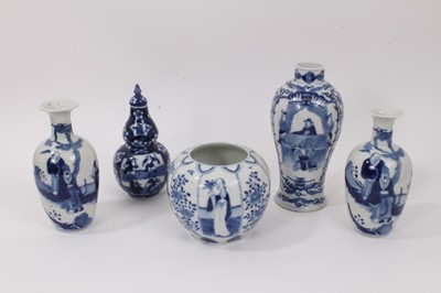 Lot 122 - Collection of 19th century Chinese porcelain