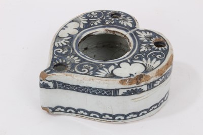 Lot 121 - Dutch Delft blue and white heart-shaped inkwell, probably 18th century
