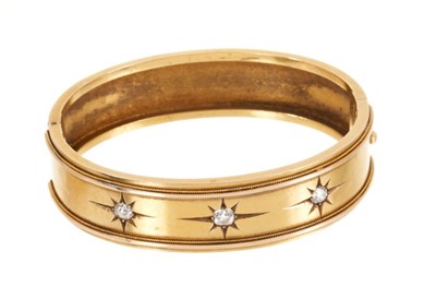 Lot 469 - Victorian gold and diamond bangle