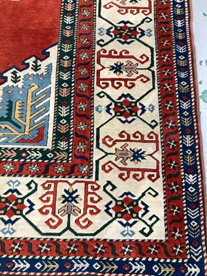 Lot 1519 - Large Kashgai carpet