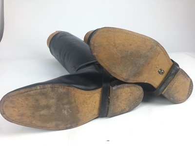 Lot 933 - Pair of black leather hunting boots with wooden trees, size 12L