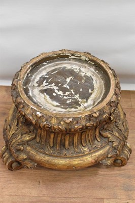 Lot 1496 - Good 19th century gilt pine urn stand, raised on acanthus carved scrolled feet, to hold an urn approximately 21cm diameter at the foot