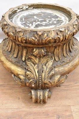 Lot 1496 - Good 19th century gilt pine urn stand, raised on acanthus carved scrolled feet, to hold an urn approximately 21cm diameter at the foot