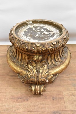 Lot 1496 - Good 19th century gilt pine urn stand, raised on acanthus carved scrolled feet, to hold an urn approximately 21cm diameter at the foot