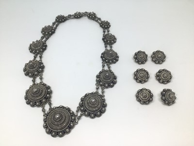 Lot 11 - Indonesian sterling silver wire work necklace and set of six matching dress studs/buttons
