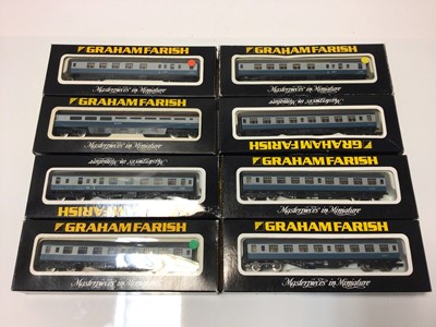 Lot 83 - Graham Farish N gauge carriages including BR blue/grey No.0695 (5), No.0686 (3) plus Sixteen others, all boxed (24 total)