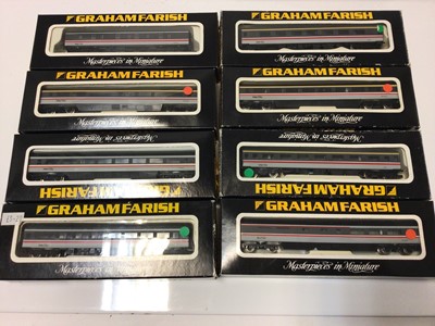 Lot 85 - Graham Farish N gauge carriages including BR Intercity No. 0685 (4), No.0765 (3),  No.0725 (3), No. 0725 (2) plus ten others, all boxed (22 total)
