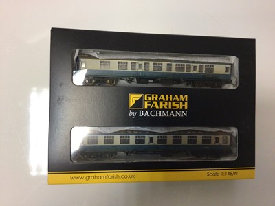 Lot 89 - Graham Farish N gauge carriages including MK1 Coach Pack "Hunslet-Barclay" Weed Killing Train 374-992 (2) and BR MK1 Coach Pack blue/grey (weathered) Works Test Train 374-990, all boxed (3 total)