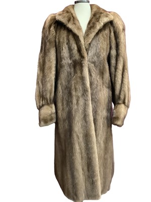 Lot 2080 - Mink fur coat by Saga Mink