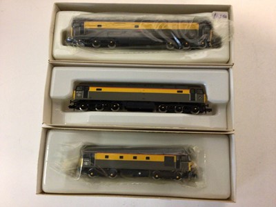 Lot 103 - CJM Graham Farish N gauge Dutch Livery Diesels " Valiant" 50 015, 47 975 and 33 103, all boxed (3)