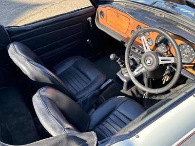 Lot 10 - 1972 Triumph TR6, 2498cc, manual, chassis number CP542320, reg. no. MRT 435K