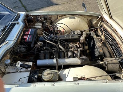 Lot 10 - 1972 Triumph TR6, 2498cc, manual, chassis number CP542320, reg. no. MRT 435K