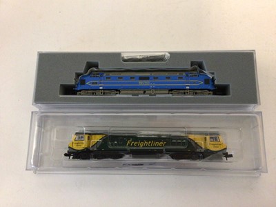 Lot 124 - Graham Farish by Bachmann Freightliner Class 70 Diesel 70006, 371-635 and Deltic Prototype DP1 Preserved Livery, 372-920, both boxed (2)