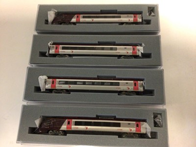 Lot 138 - Graham Farish by Bachmann N gauge Class 220 Arriva Cross Country Voyager 4 Car Unit, No.371-678, boxed